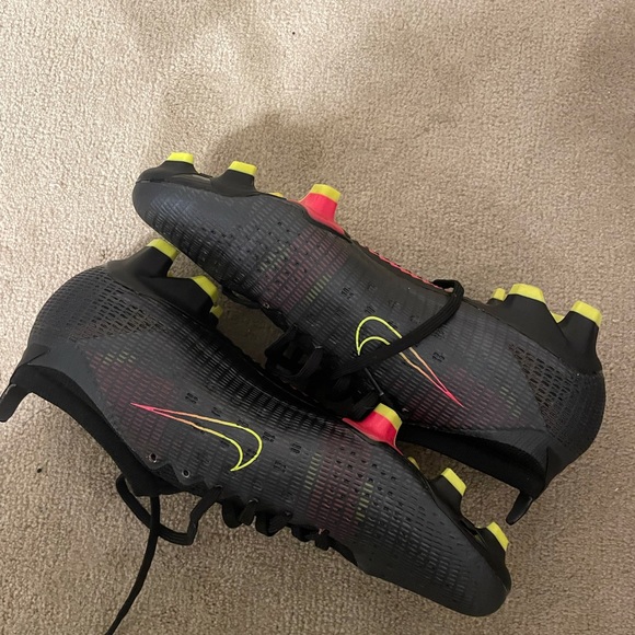 Nike Mercurial Vapor 14 Pro FG Firm-Ground Soccer Cleat - Picture 3 of 5